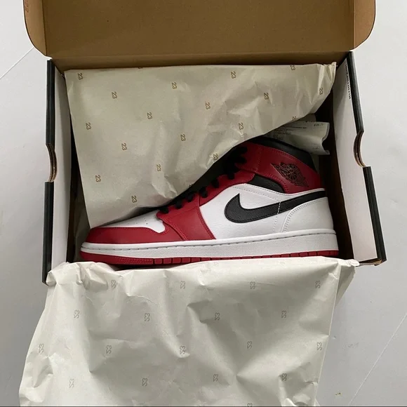 Jordan 1 Mid Chicago (2020) Brand New Mens 10 B&R - Picture 4 of 14